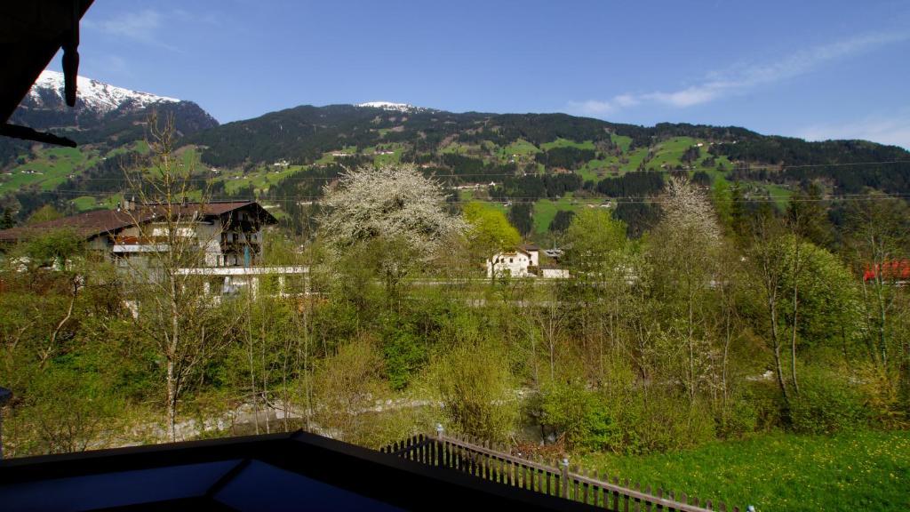 Haus Peter Schiestl Daire Zell am Ziller Dış mekan fotoğraf